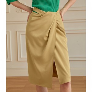 French holiday style pleated slit skirt women 2023 new all-match skirt